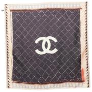 Pre-owned Silk scarves Chanel Vintage , Gray , Dames