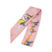 Pre-owned Silk scarves Hermès Vintage , Multicolor , Dames