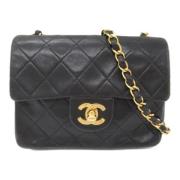 Pre-owned Leather shoulder-bags Chanel Vintage , Black , Dames