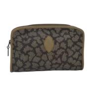 Pre-owned Leather clutches Yves Saint Laurent Vintage , Beige , Dames