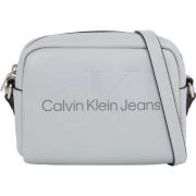 Heldere Blauwe Schoudertas Calvin Klein , Blue , Dames