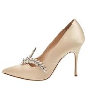 Pre-owned Satin heels Manolo Blahnik Pre-owned , Beige , Dames