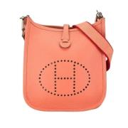 Pre-owned Leather shoulder-bags Hermès Vintage , Pink , Dames