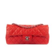 Pre-owned Leather shoulder-bags Chanel Vintage , Red , Dames