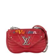 Pre-owned Leather shoulder-bags Louis Vuitton Vintage , Red , Dames