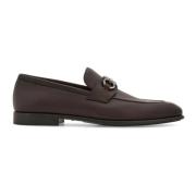 Bruine platte loafers van generfd leer schoenen Salvatore Ferragamo , ...