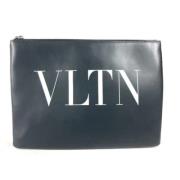 Pre-owned Leather clutches Valentino Vintage , Black , Dames