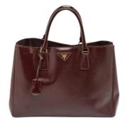 Pre-owned Leather prada-bags Prada Vintage , Red , Dames