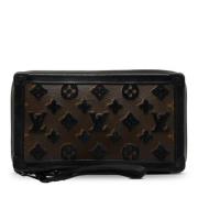 Pre-owned Canvas clutches Louis Vuitton Vintage , Brown , Dames