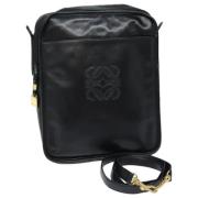 Pre-owned Leather shoulder-bags Loewe Pre-owned , Black , Dames