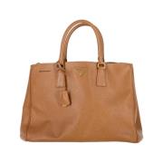 Pre-owned Leather handbags Prada Vintage , Brown , Dames