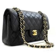 Pre-owned Leather chanel-bags Chanel Vintage , Black , Dames