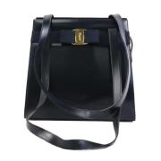 Pre-owned Leather shoulder-bags Salvatore Ferragamo Pre-owned , Black ...