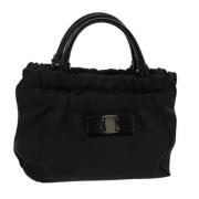 Pre-owned Nylon handbags Salvatore Ferragamo Pre-owned , Black , Dames