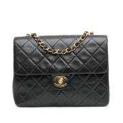 Pre-owned Leather crossbody-bags Chanel Vintage , Black , Dames