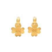 Pre-owned Metal earrings Chanel Vintage , Yellow , Dames