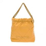 Pre-owned Leather chanel-bags Chanel Vintage , Yellow , Dames