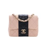 Pre-owned Leather chanel-bags Chanel Vintage , Pink , Dames