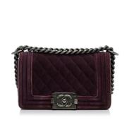 Pre-owned Velvet shoulder-bags Chanel Vintage , Purple , Dames