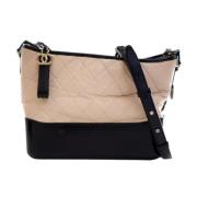 Pre-owned Leather chanel-bags Chanel Vintage , Beige , Dames