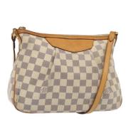 Pre-owned Canvas shoulder-bags Louis Vuitton Vintage , White , Dames