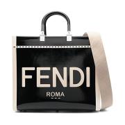 Stijlvolle Leren Tas voor Vrouwen Fendi , Black , Dames