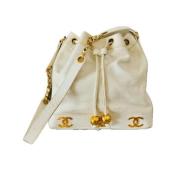 Pre-owned Leather chanel-bags Chanel Vintage , Beige , Dames