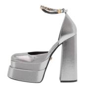 Pre-owned Fabric heels Versace Pre-owned , Gray , Dames