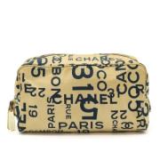 Pre-owned Canvas handbags Chanel Vintage , Beige , Dames