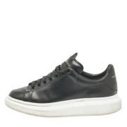 Pre-owned Leather sneakers Alexander McQueen Pre-owned , Black , Heren