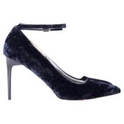 Pre-owned Velvet heels Oscar De La Renta Pre-owned , Blue , Dames