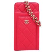 Pre-owned Leather home-office Chanel Vintage , Red , Dames