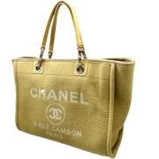 Pre-owned Canvas chanel-bags Chanel Vintage , Beige , Dames