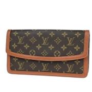 Pre-owned Canvas clutches Louis Vuitton Vintage , Brown , Dames