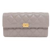 Pre-owned Leather wallets Chanel Vintage , Gray , Dames