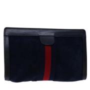 Pre-owned Suede clutches Gucci Vintage , Blue , Dames