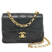 Pre-owned Leather chanel-bags Chanel Vintage , Black , Dames