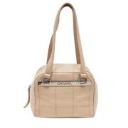 Pre-owned Leather chanel-bags Chanel Vintage , Beige , Dames