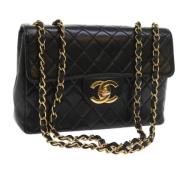 Pre-owned Leather chanel-bags Chanel Vintage , Black , Dames