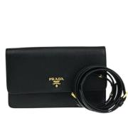 Pre-owned Leather clutches Prada Vintage , Black , Dames