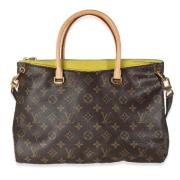 Pre-owned Leather handbags Louis Vuitton Vintage , Red , Dames