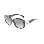 Pre-owned Metal sunglasses Chanel Vintage , Black , Dames