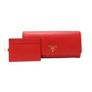 Pre-owned Leather wallets Prada Vintage , Red , Dames