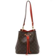 Pre-owned Canvas shoulder-bags Louis Vuitton Vintage , Red , Dames