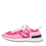 Pre-owned Fabric sneakers Chanel Vintage , Pink , Dames