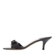 Pre-owned Leather sandals Salvatore Ferragamo Pre-owned , Black , Dame...