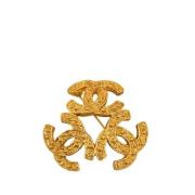 Pre-owned Metal brooches Chanel Vintage , Yellow , Dames