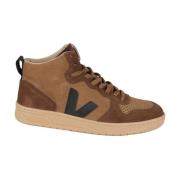 Stijlvolle Sneakers voor Mannen en Vrouwen Veja , Brown , Heren