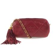 Pre-owned Leather crossbody-bags Chanel Vintage , Red , Dames