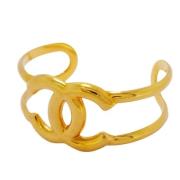 Pre-owned Metal bracelets Chanel Vintage , Yellow , Dames